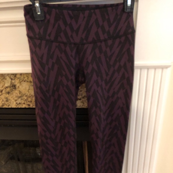 Lucy purple workout pants - Picture 1 of 3